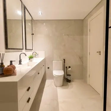 Raymond Gray project — construction, finishing, and specialist craftsmanship example 2 of 38