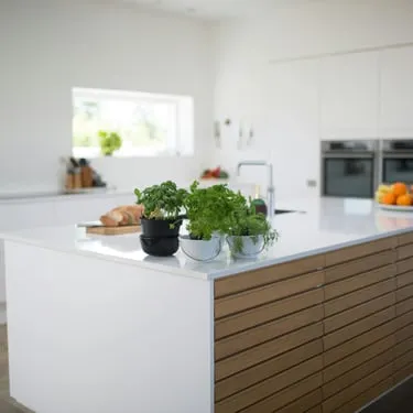 Raymond Gray project — construction, finishing, and specialist craftsmanship example 22 of 38