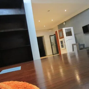 Raymond Gray project — construction, finishing, and specialist craftsmanship example 27 of 38